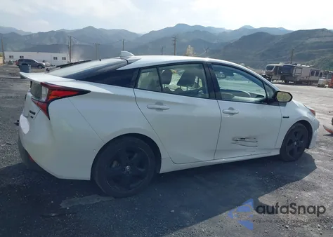2021 Toyota Prius 2020 Edition z USA, uszkodzony, nr VIN JTDKAMFU6M3129047